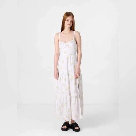 Hollister Co. EMEA BARE Maxi dress lemons size Medium White/Yellow Nwt in pkg - Picture 1 of 8